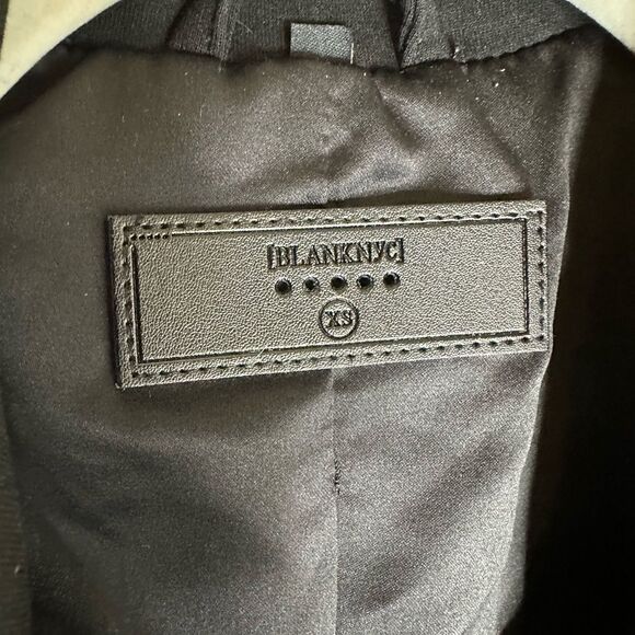 Fringe Shoulder Jacket in Show Stopper BLANKNYC Size XS (flaw) - Picture 5 of 8